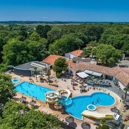 Campsite 4 Etoiles - Piscine - Eeccfa