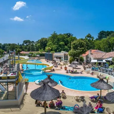4 Etoiles - Piscine - Eeccfa Campsite Saint-Hilaire-de-Riez